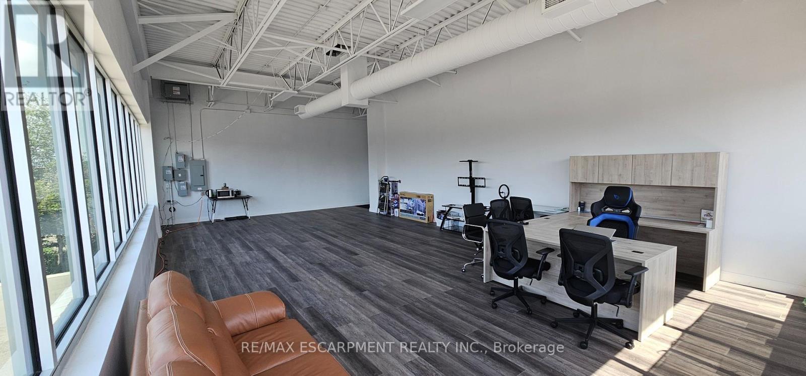 203 - 460 Hespeler Road, Cambridge, Ontario N1R 0E3 - Photo 4 - X13669294