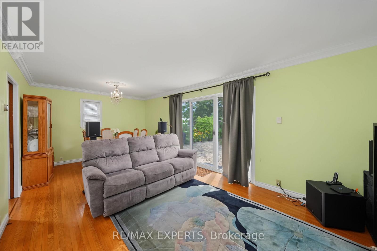 71 Dogwood Crescent, Toronto, Ontario  M1P 3N5 - Photo 11 - E13680360