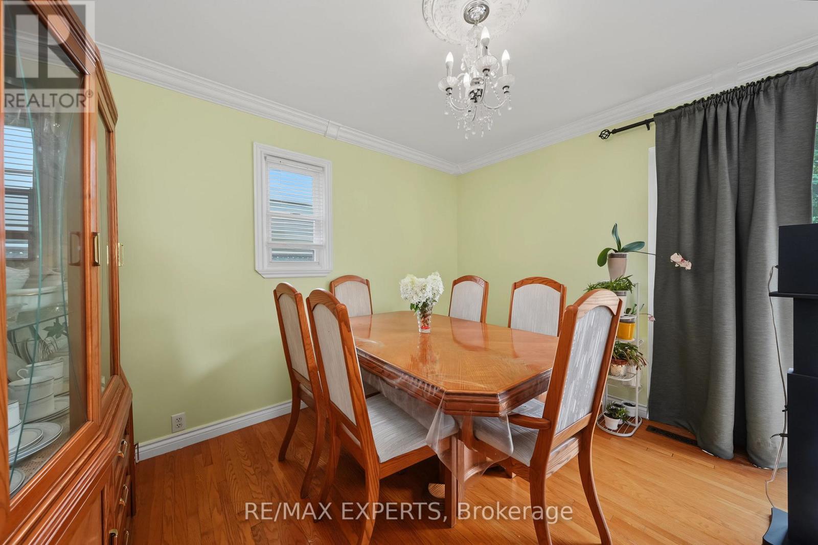 71 Dogwood Crescent, Toronto, Ontario  M1P 3N5 - Photo 13 - E13680360