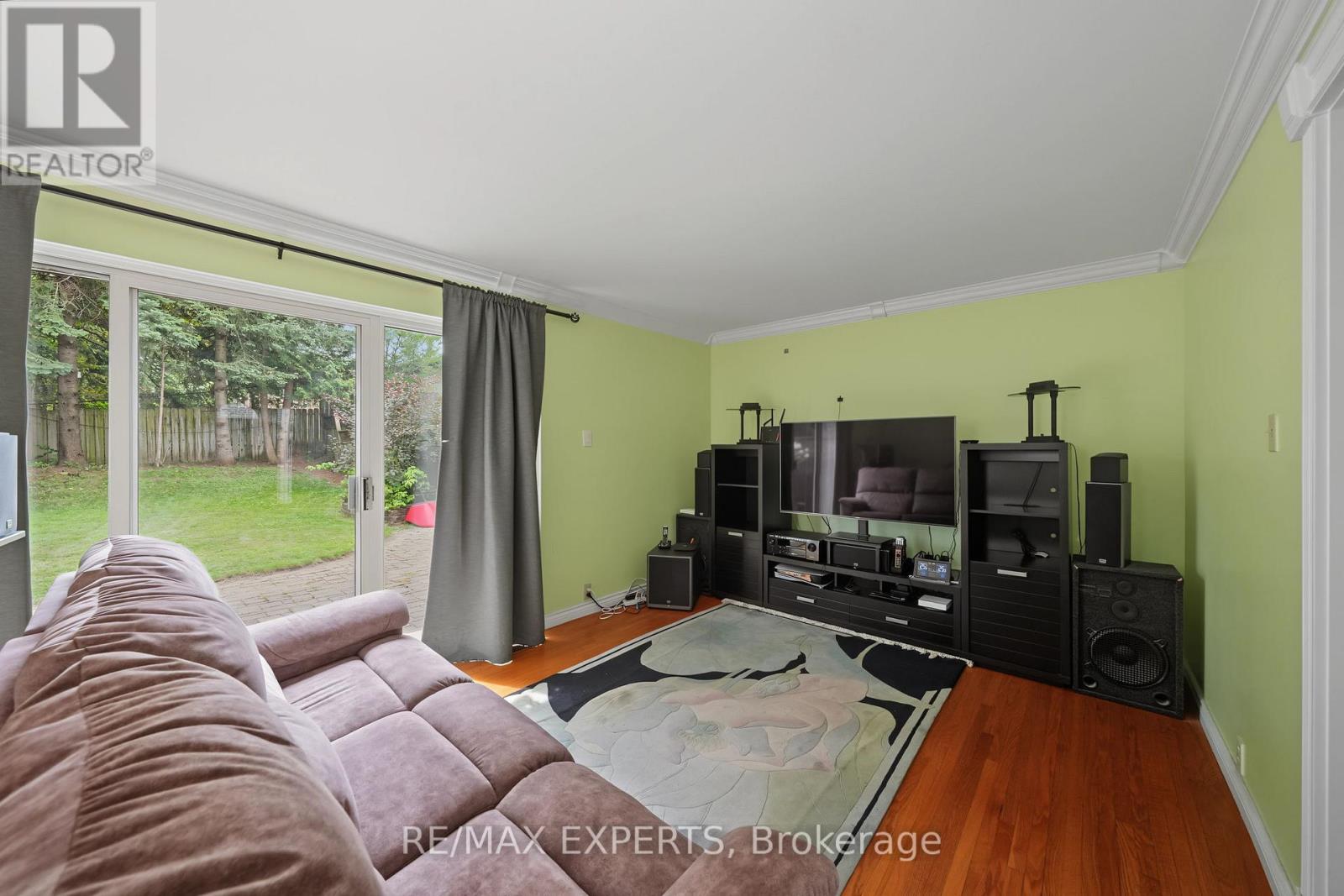 71 Dogwood Crescent, Toronto, Ontario  M1P 3N5 - Photo 9 - E13680360