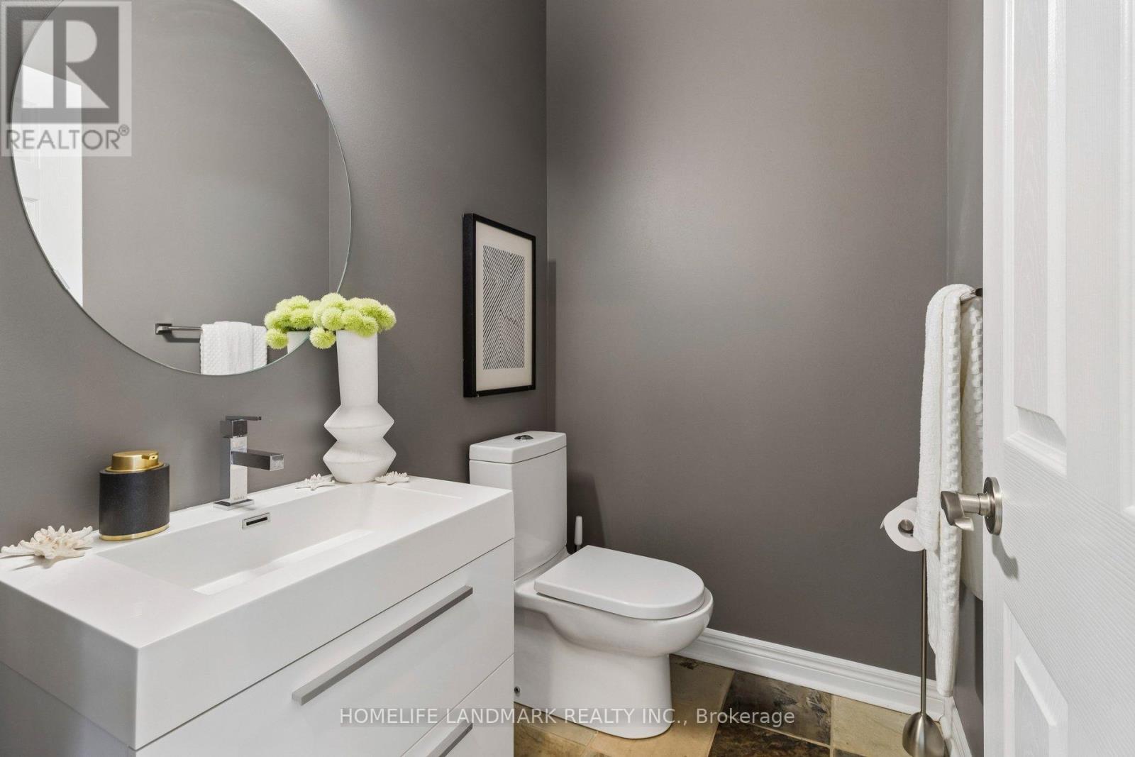 45 Russell Dawson Road, Markham, Ontario  L6C 0H1 - Photo 18 - N13674206