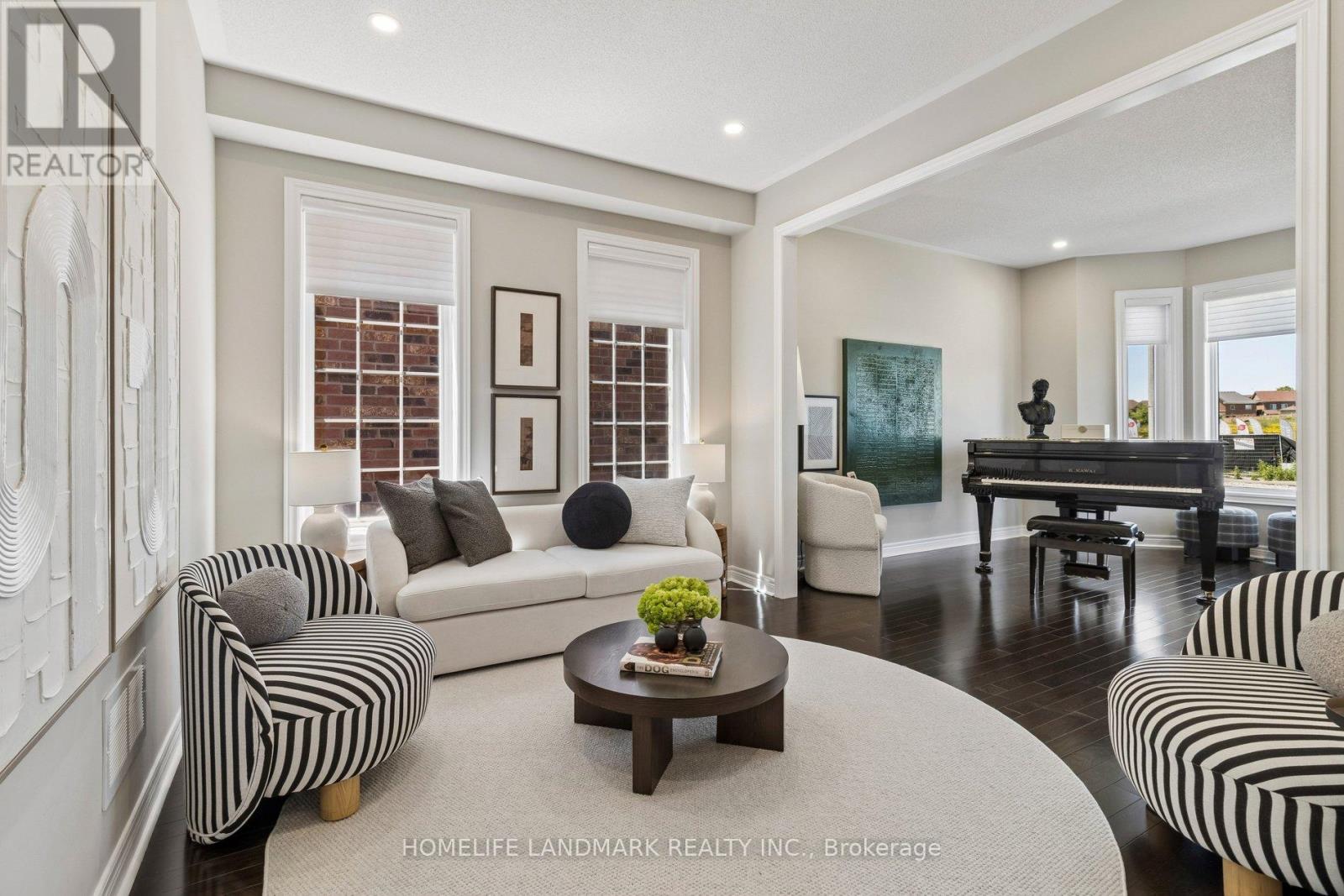 45 Russell Dawson Road, Markham, Ontario  L6C 0H1 - Photo 5 - N13674206