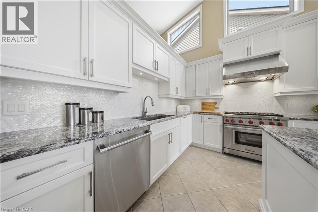 8684 Mcgarry Drive, Niagara Falls, Ontario  L2H 3N7 - Photo 24 - 40848357