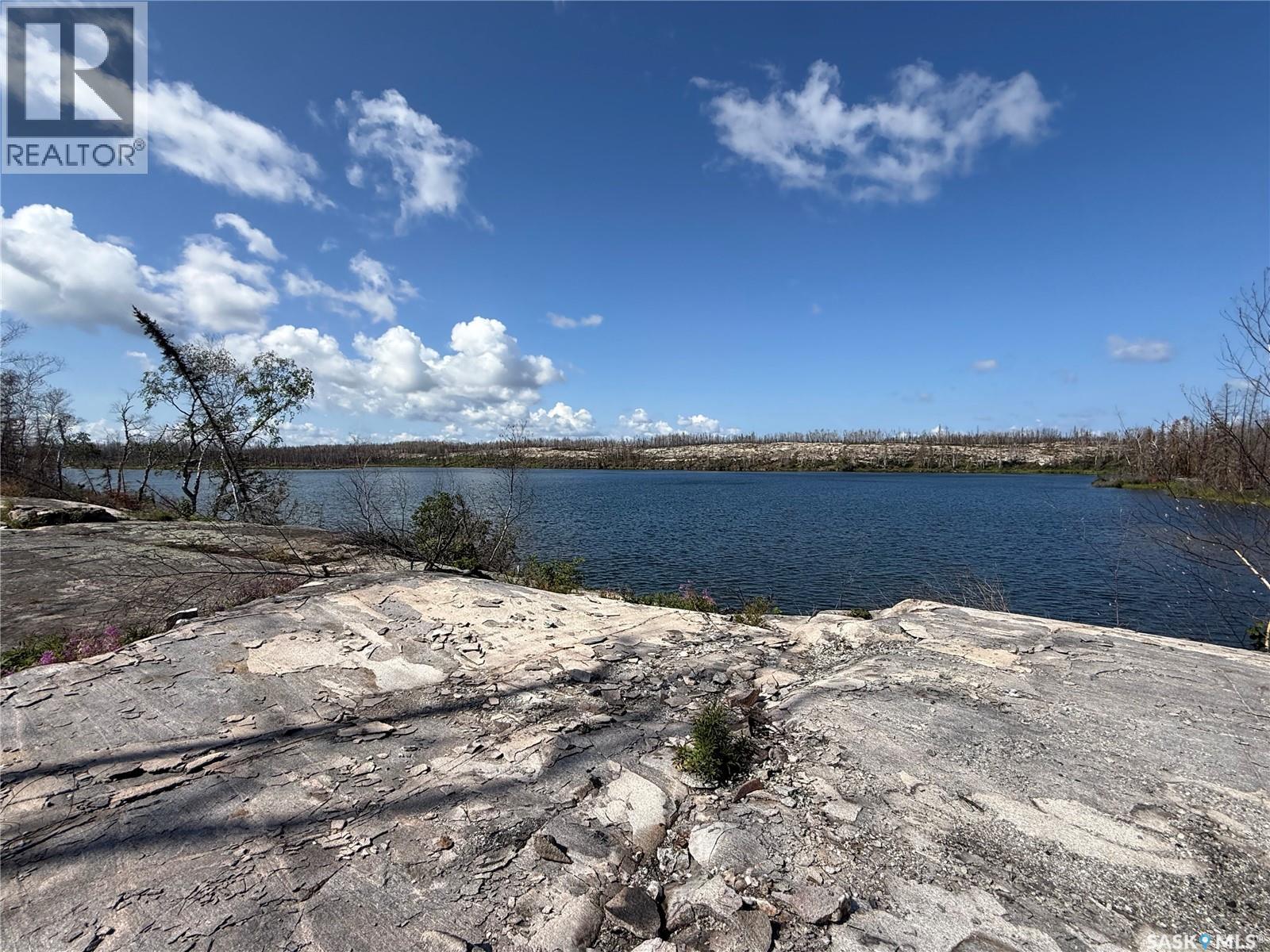 Warburton Island, Lac La Ronge Provincial Park, Saskatchewan  S0J 1L0 - Photo 2 - SK045597