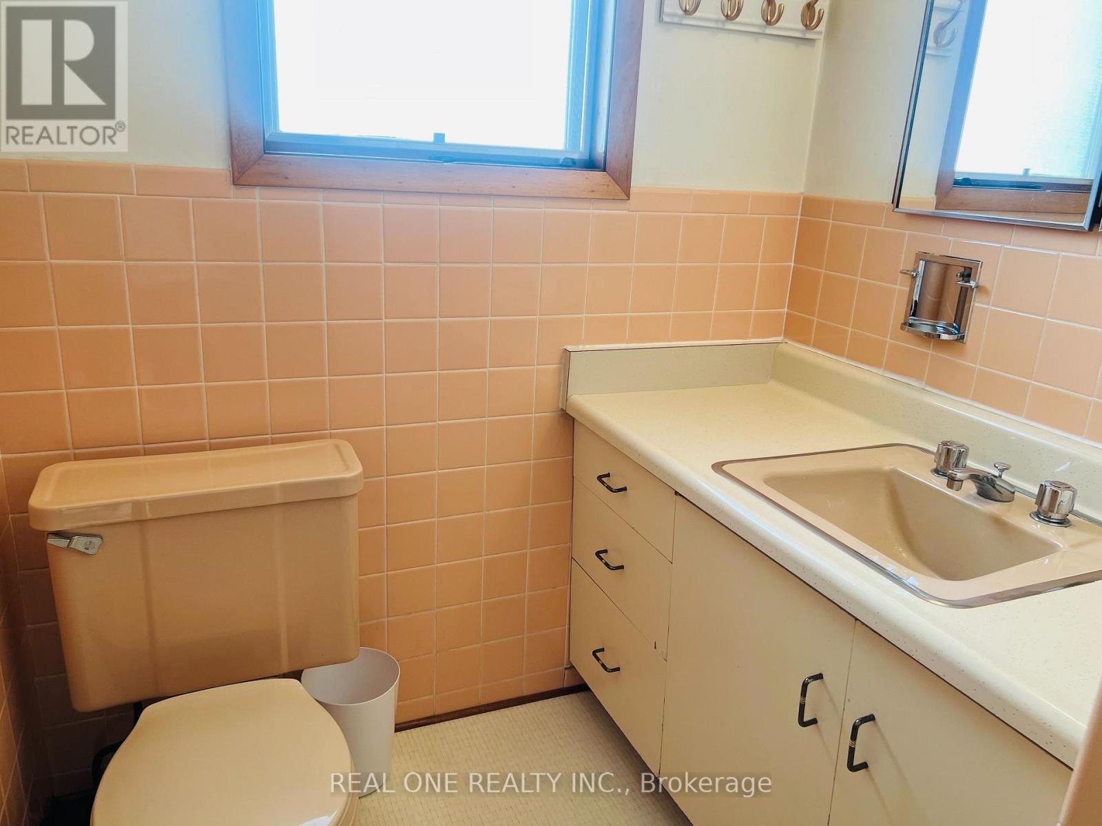 275 Parkview Avenue, Toronto, Ontario M2N 3Z3 - Photo 13 - C13678304