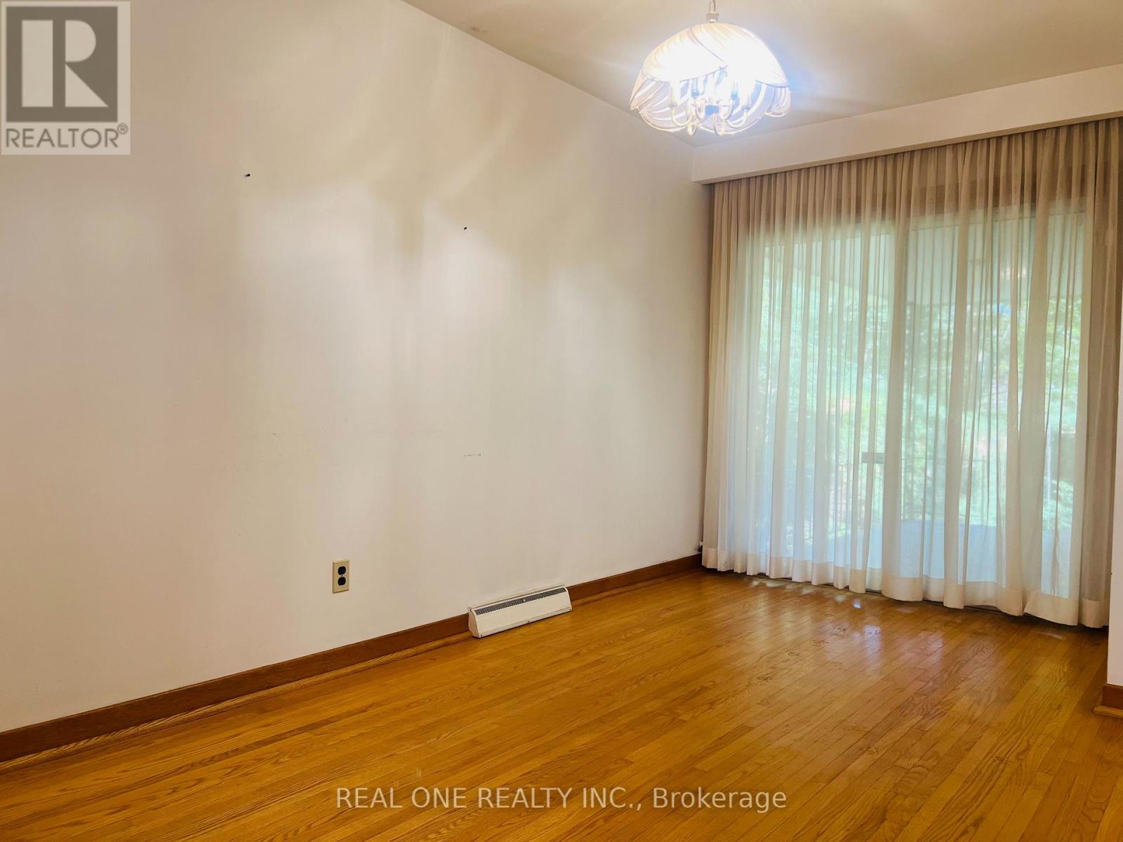 275 Parkview Avenue, Toronto, Ontario M2N 3Z3 - Photo 7 - C13678304