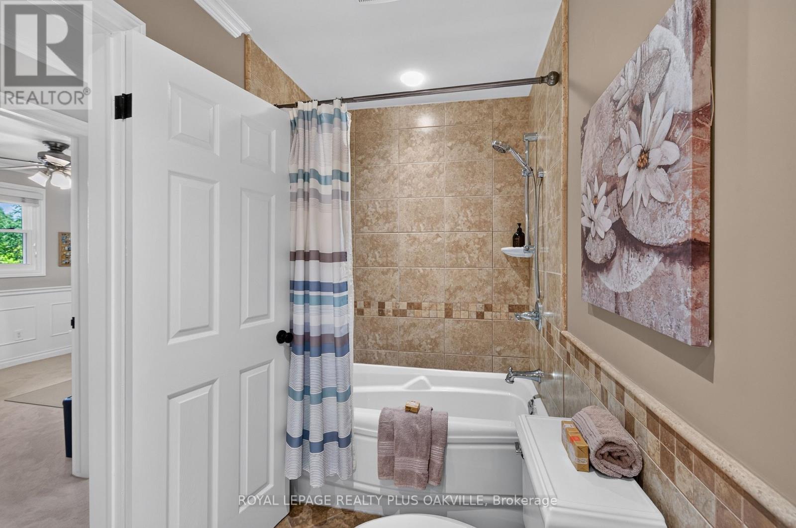 4527 Concord Place, Burlington, Ontario  L7L 1J5 - Photo 16 - W13648390