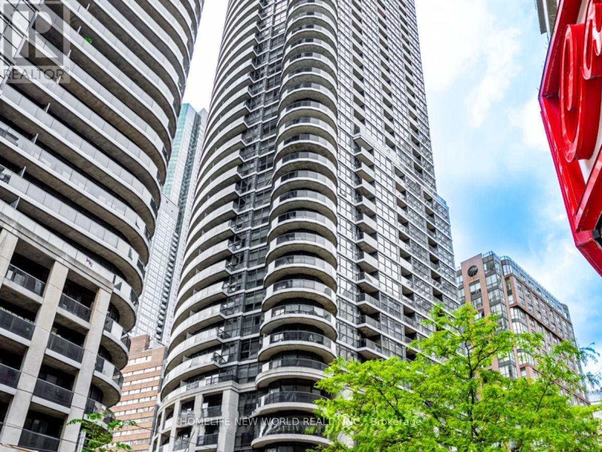 3008 - 21 Carlton Street, Toronto, Ontario  M5B 1L3 - Photo 2 - C13680368