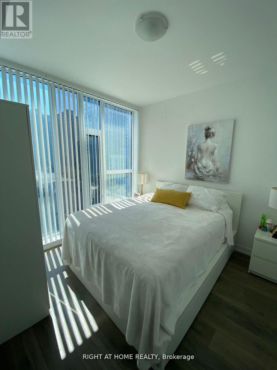 706 - 28 Avondale Avenue, Toronto, Ontario M2N 0K2 - Photo 4 - C13680370