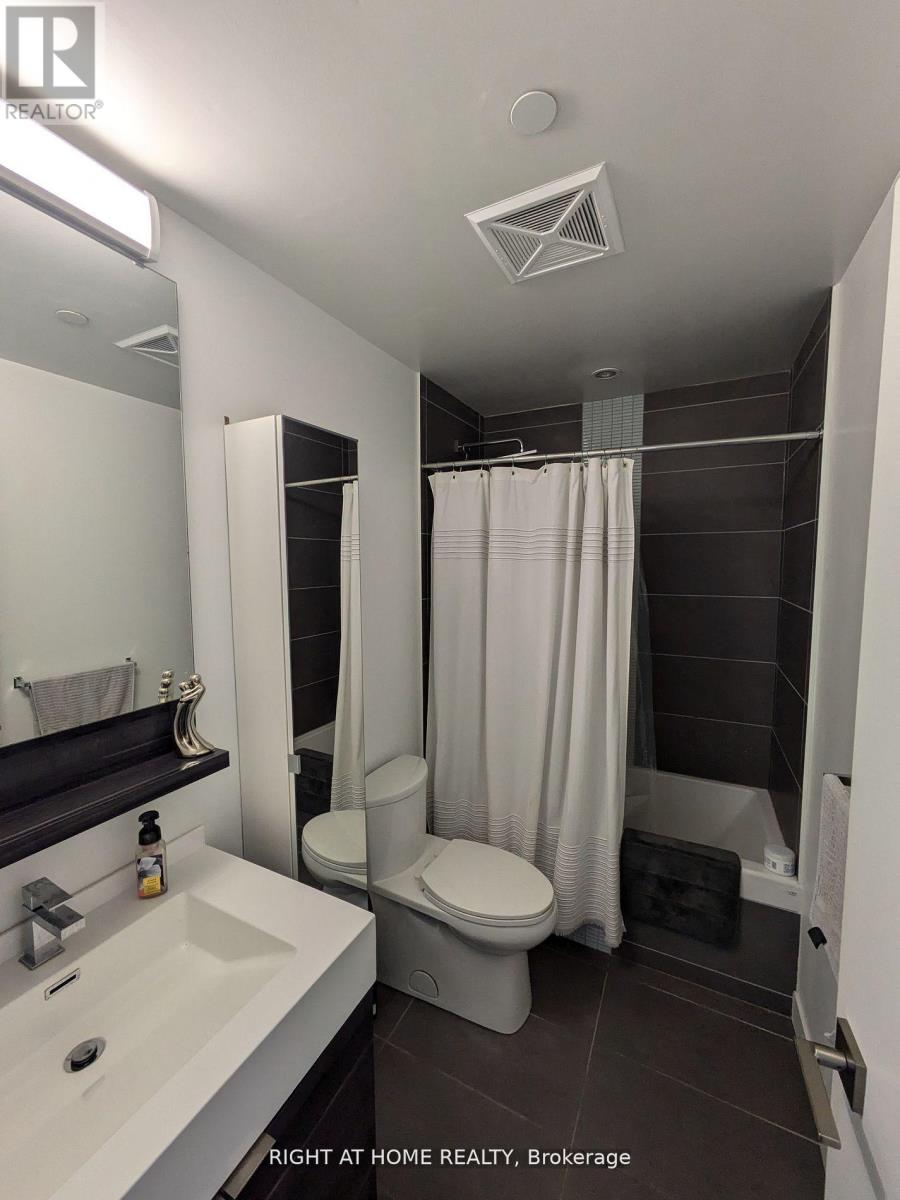 706 - 28 Avondale Avenue, Toronto, Ontario M2N 0K2 - Photo 7 - C13680370