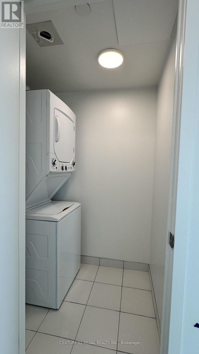 1210 - 4010 Eglinton Avenue, Toronto, Ontario  M9A 0G5 - Photo 17 - W13680366