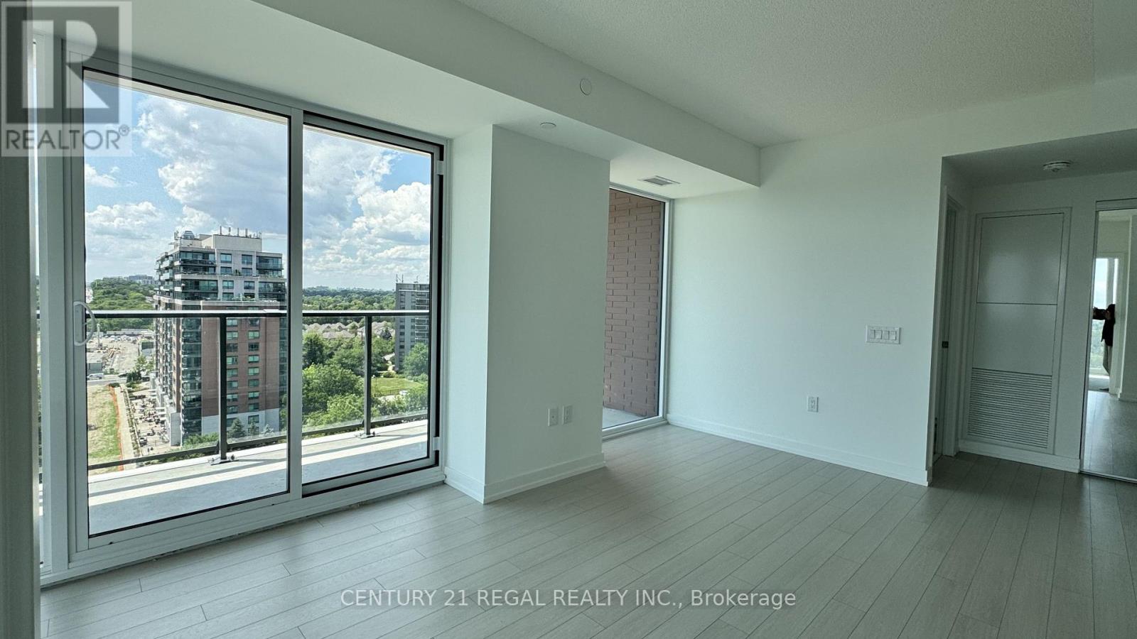 1210 - 4010 Eglinton Avenue, Toronto, Ontario  M9A 0G5 - Photo 6 - W13680366