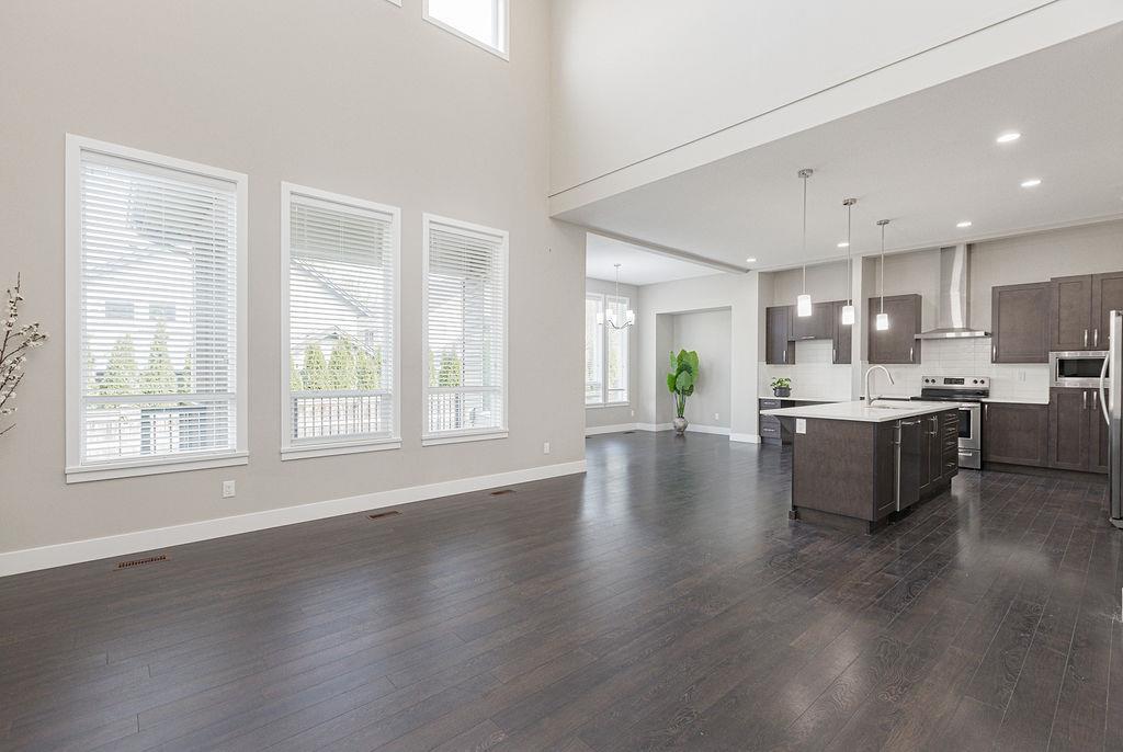 20443 83a Avenue, Langley, British Columbia  V2Y 0S2 - Photo 2 - R3105909