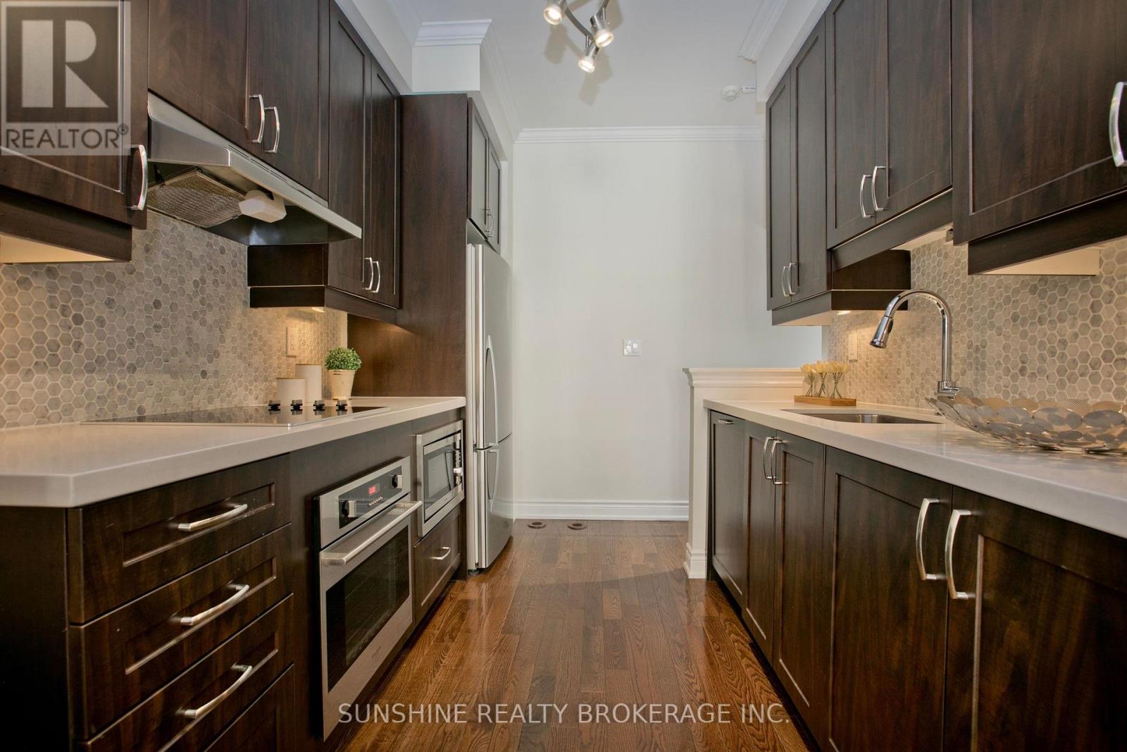 12 - 20 Hargrave Lane, Toronto, Ontario  M4N 0A4 - Photo 14 - C13680384