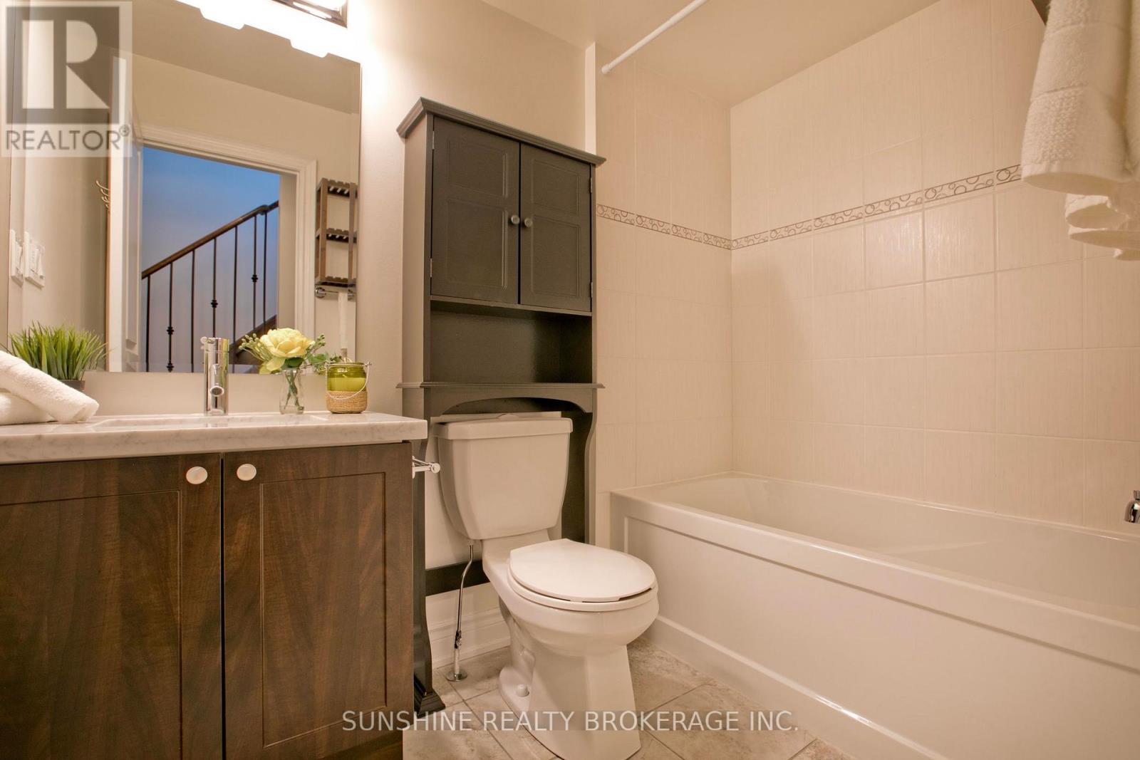 12 - 20 Hargrave Lane, Toronto, Ontario  M4N 0A4 - Photo 21 - C13680384