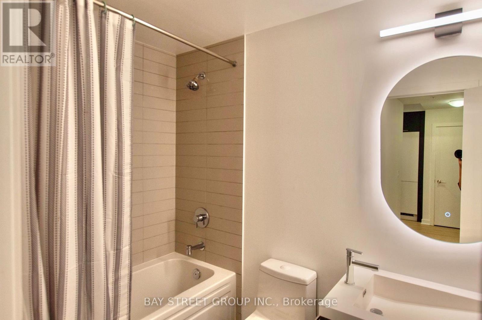 203 - 199 Richmond Street W, Toronto, Ontario  M5V 0H4 - Photo 23 - C13680386