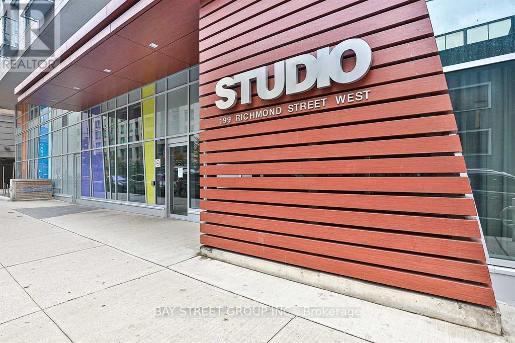 203 - 199 Richmond Street W, Toronto, Ontario  M5V 0H4 - Photo 3 - C13680386