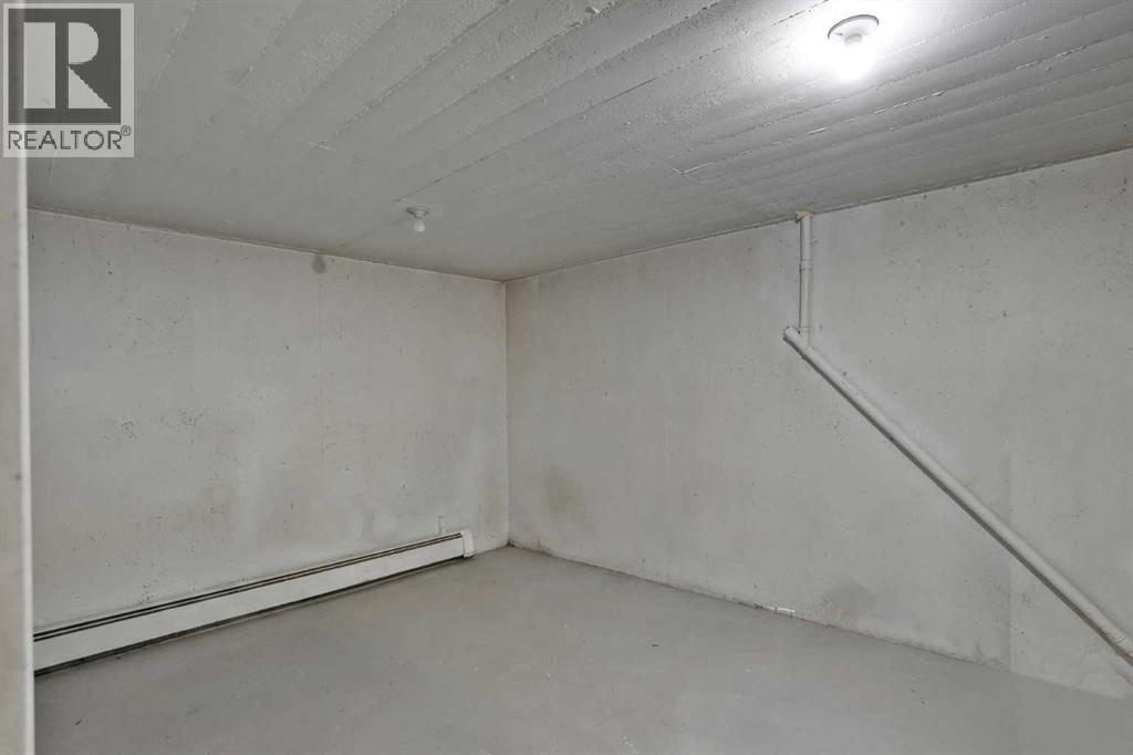 5009 41 Street Close, Innisfail, Alberta  T4G 1H8 - Photo 30 - A2314258