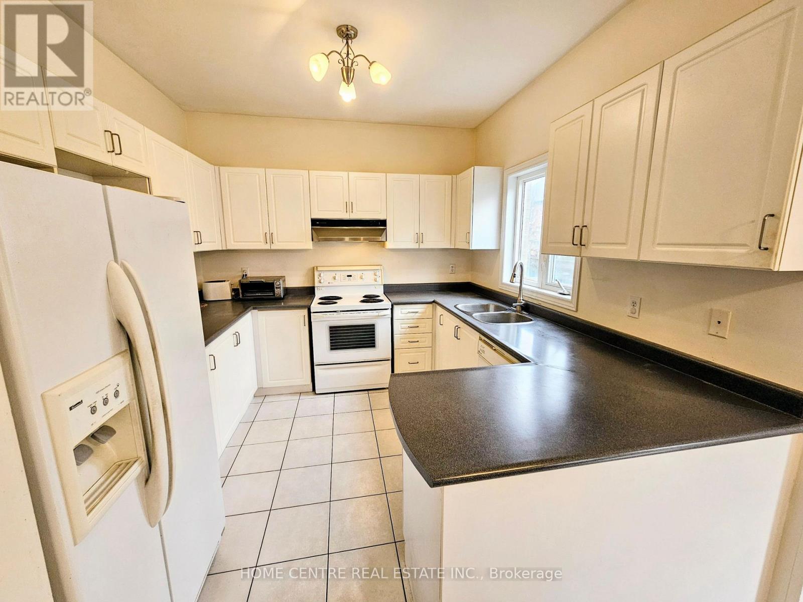 188 Silver Linden Drive, Richmond Hill, Ontario  L4B 4G6 - Photo 6 - N13675372
