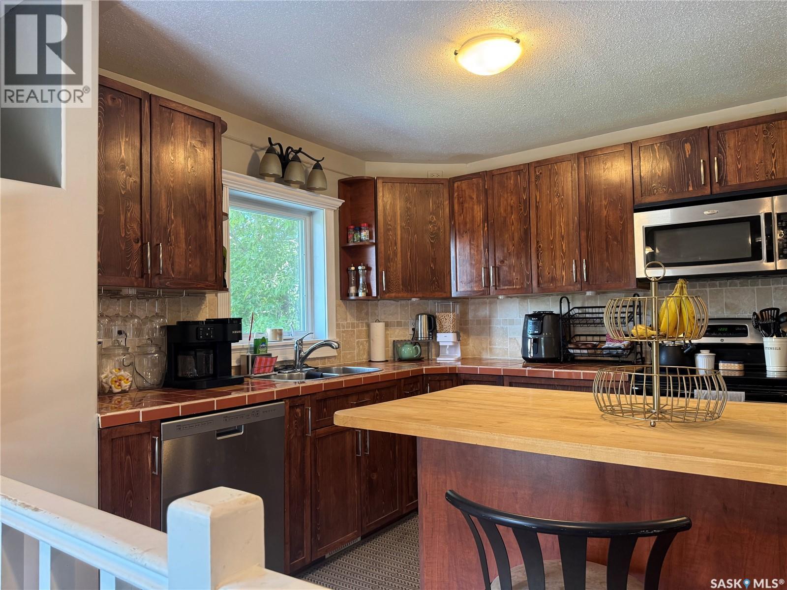 206 2nd Street N, Wakaw, Saskatchewan  S0K 4P0 - Photo 8 - SK045745