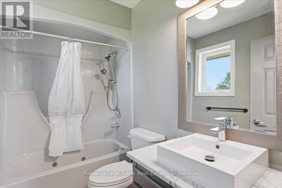 1400 Casey Road, Belleville, Ontario  K8N 4Z6 - Photo 25 - X13547356