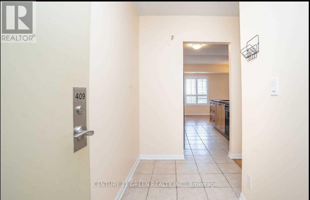 409 - 10 Mendelssohn Street, Toronto, Ontario  M1L 0G7 - Photo 3 - E13680402