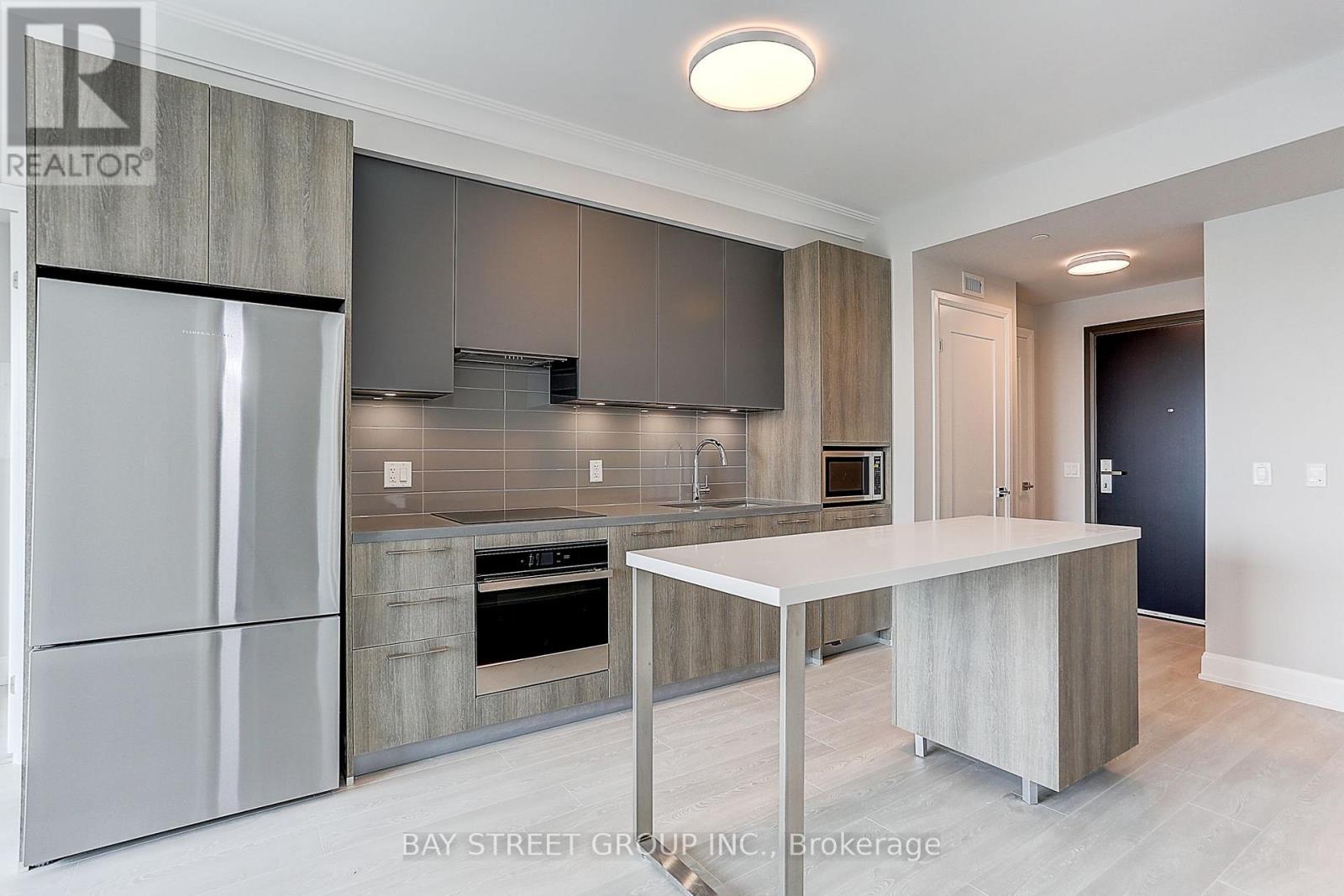3103 - 8 Water Walk Drive, Markham, Ontario  L3R 6L4 - Photo 14 - N13680398