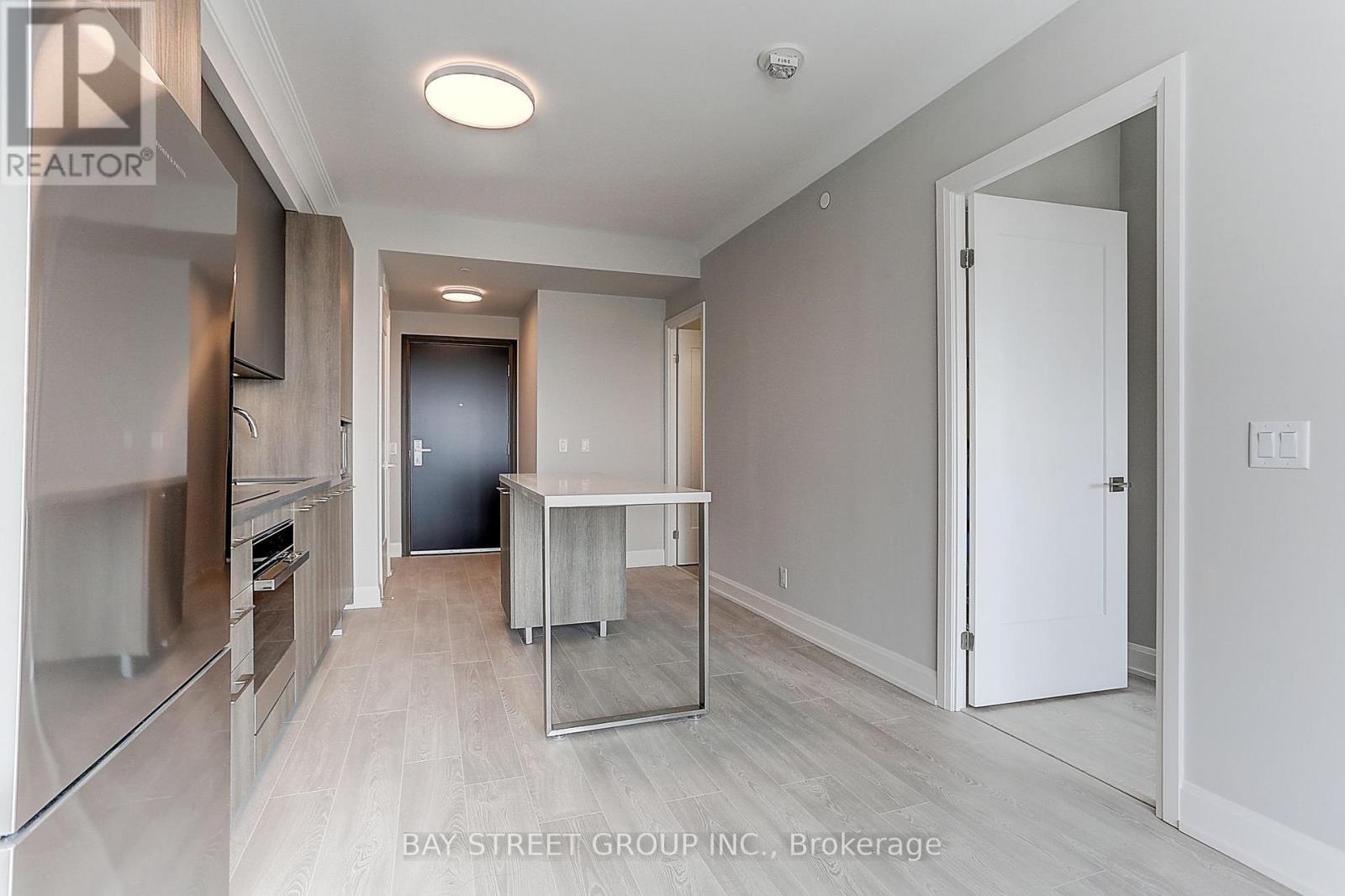 3103 - 8 Water Walk Drive, Markham, Ontario  L3R 6L4 - Photo 16 - N13680398