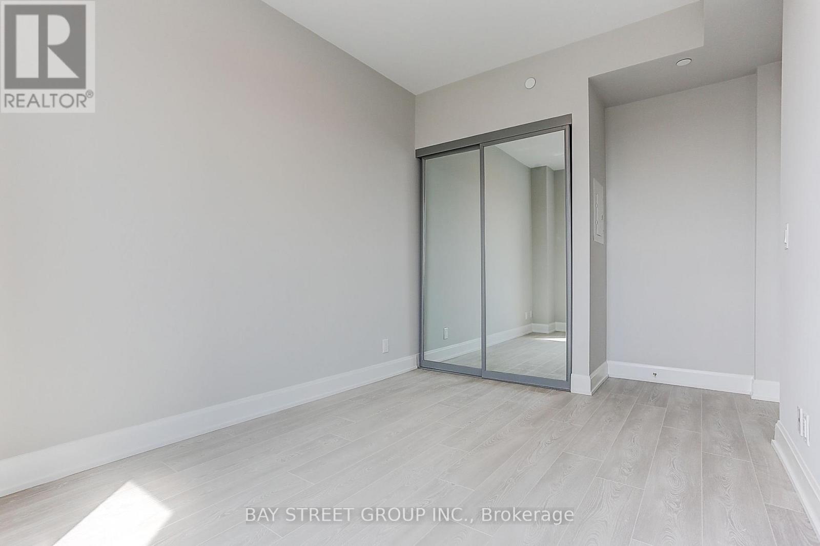 3103 - 8 Water Walk Drive, Markham, Ontario  L3R 6L4 - Photo 20 - N13680398