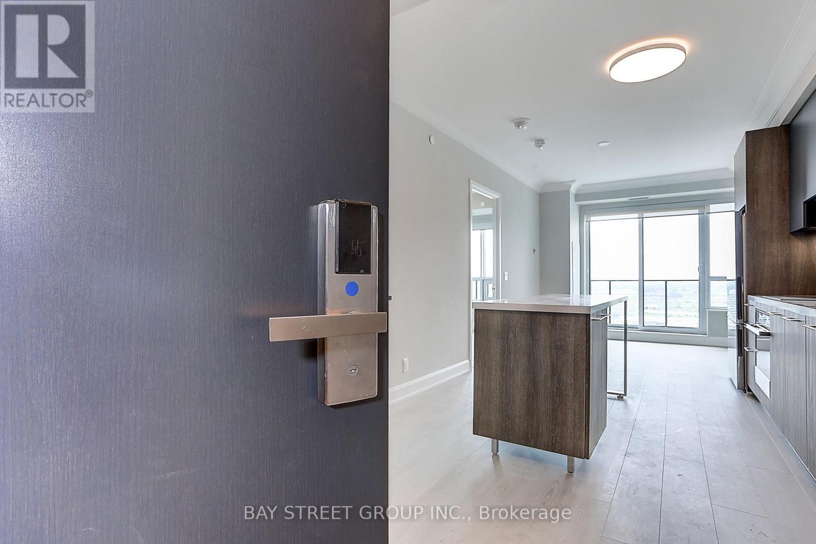 3103 - 8 Water Walk Drive, Markham, Ontario  L3R 6L4 - Photo 27 - N13680398