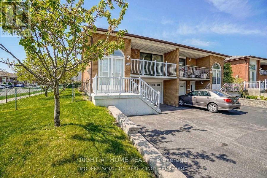 4076 WOODINGTON DRIVE, Mississauga, Ontario