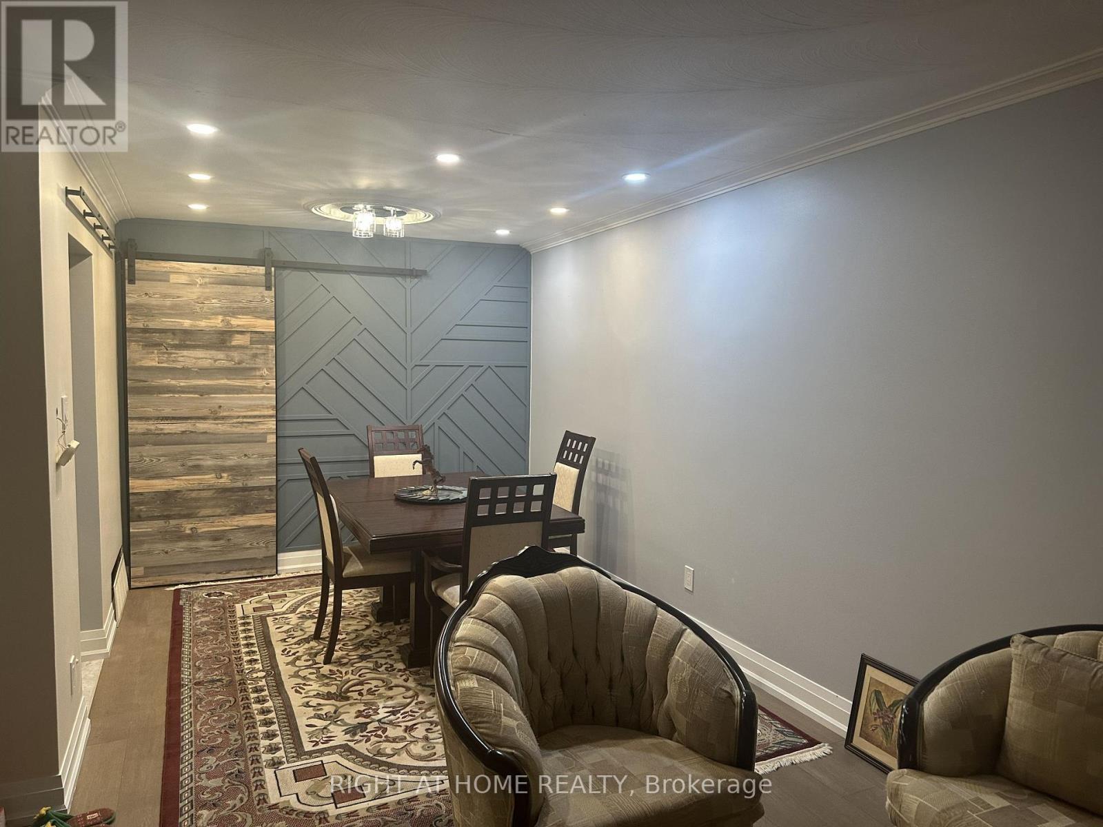 4076 Woodington Drive, Mississauga, Ontario  L4Z 1K2 - Photo 11 - W13680394