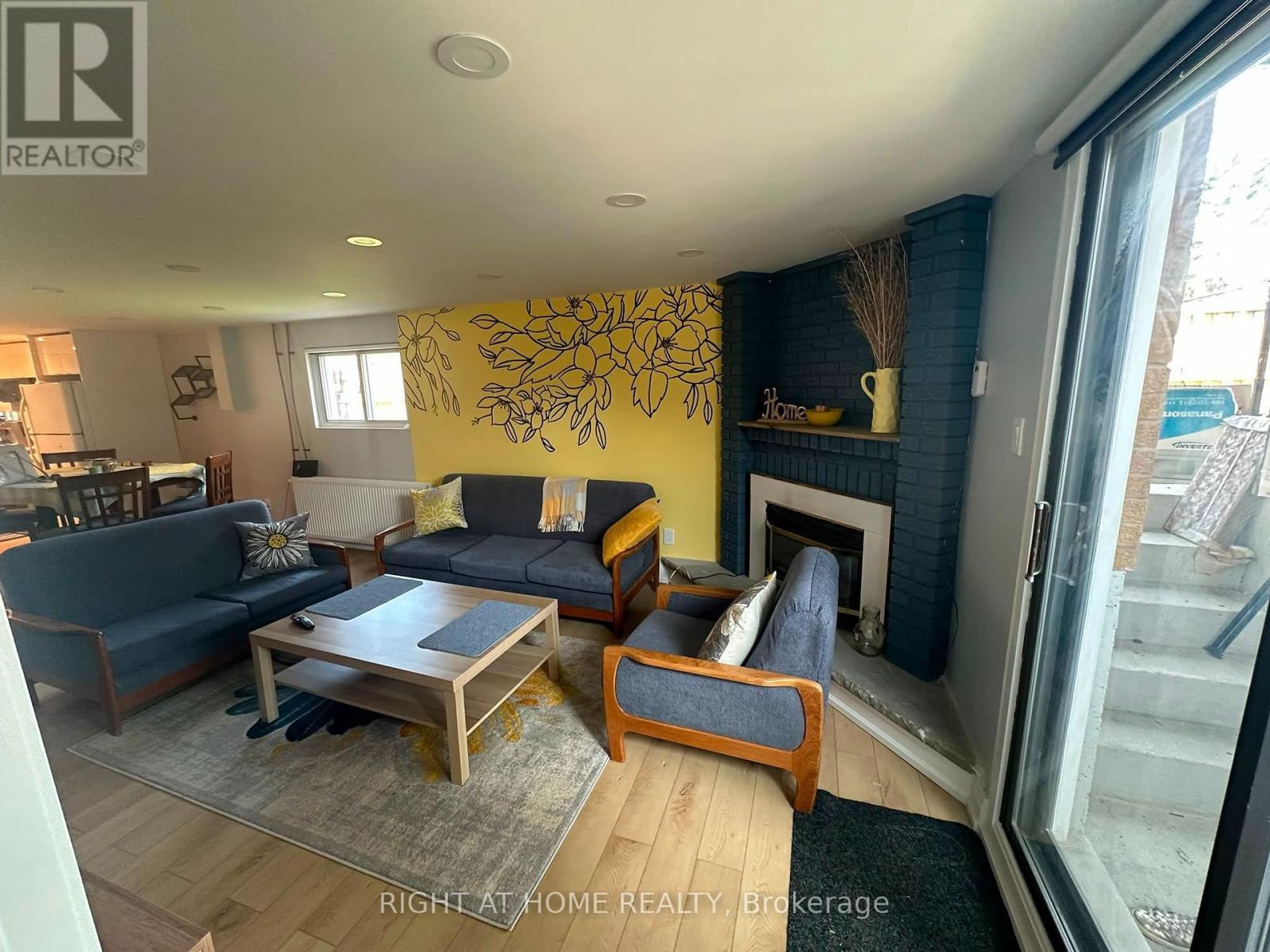 4076 Woodington Drive, Mississauga, Ontario  L4Z 1K2 - Photo 23 - W13680394