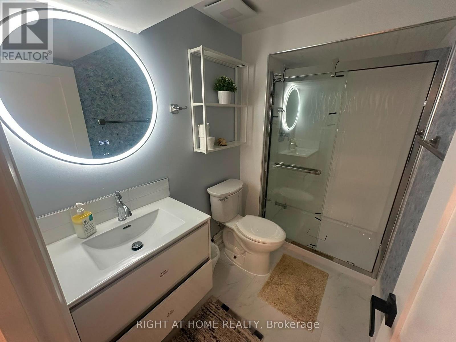 4076 Woodington Drive, Mississauga, Ontario  L4Z 1K2 - Photo 24 - W13680394