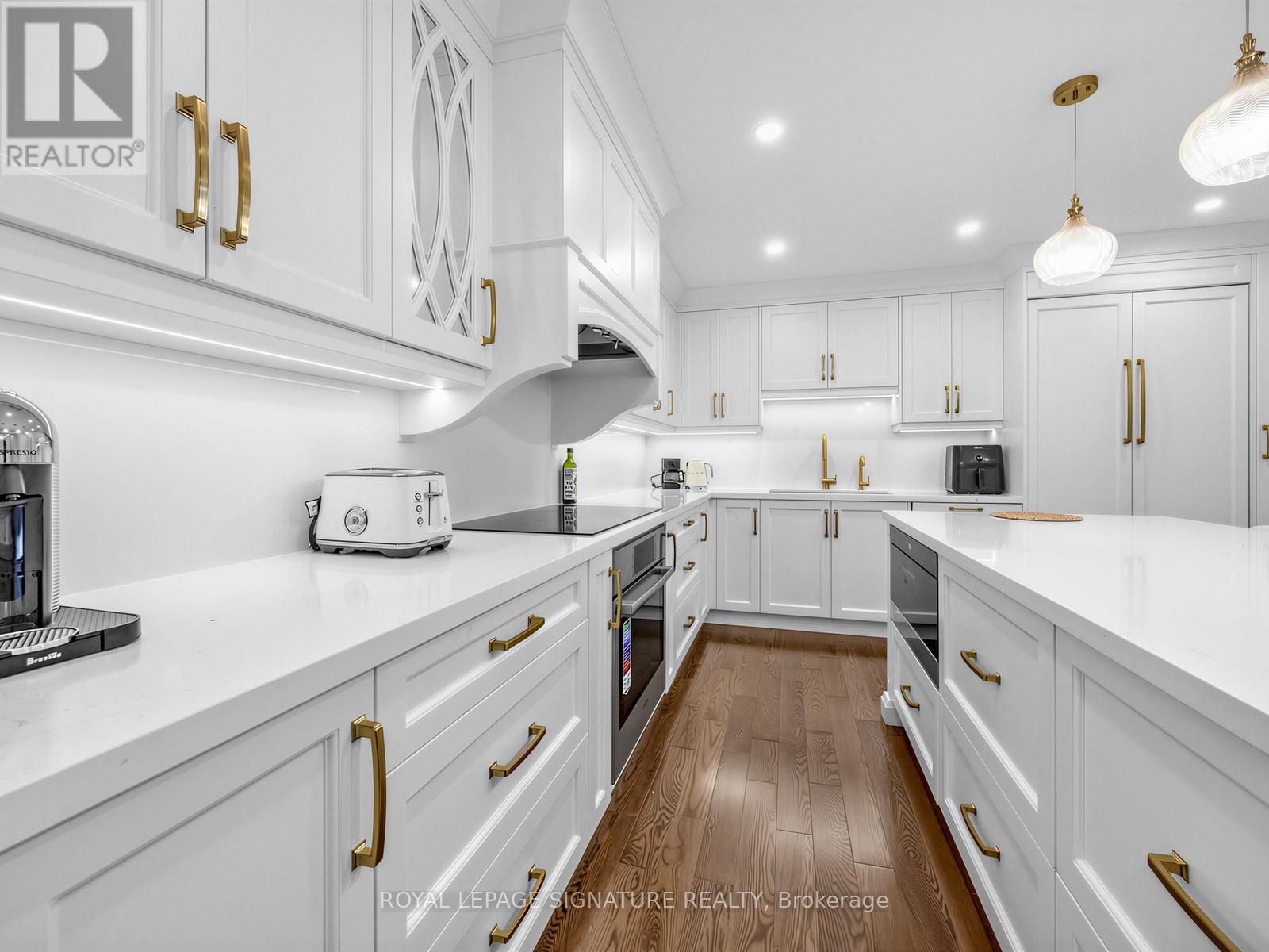 1415 Avonbridge Drive, Mississauga, Ontario  L5G 3G6 - Photo 13 - W13680396