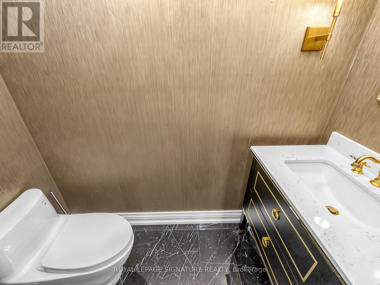 1415 Avonbridge Drive, Mississauga, Ontario  L5G 3G6 - Photo 23 - W13680396