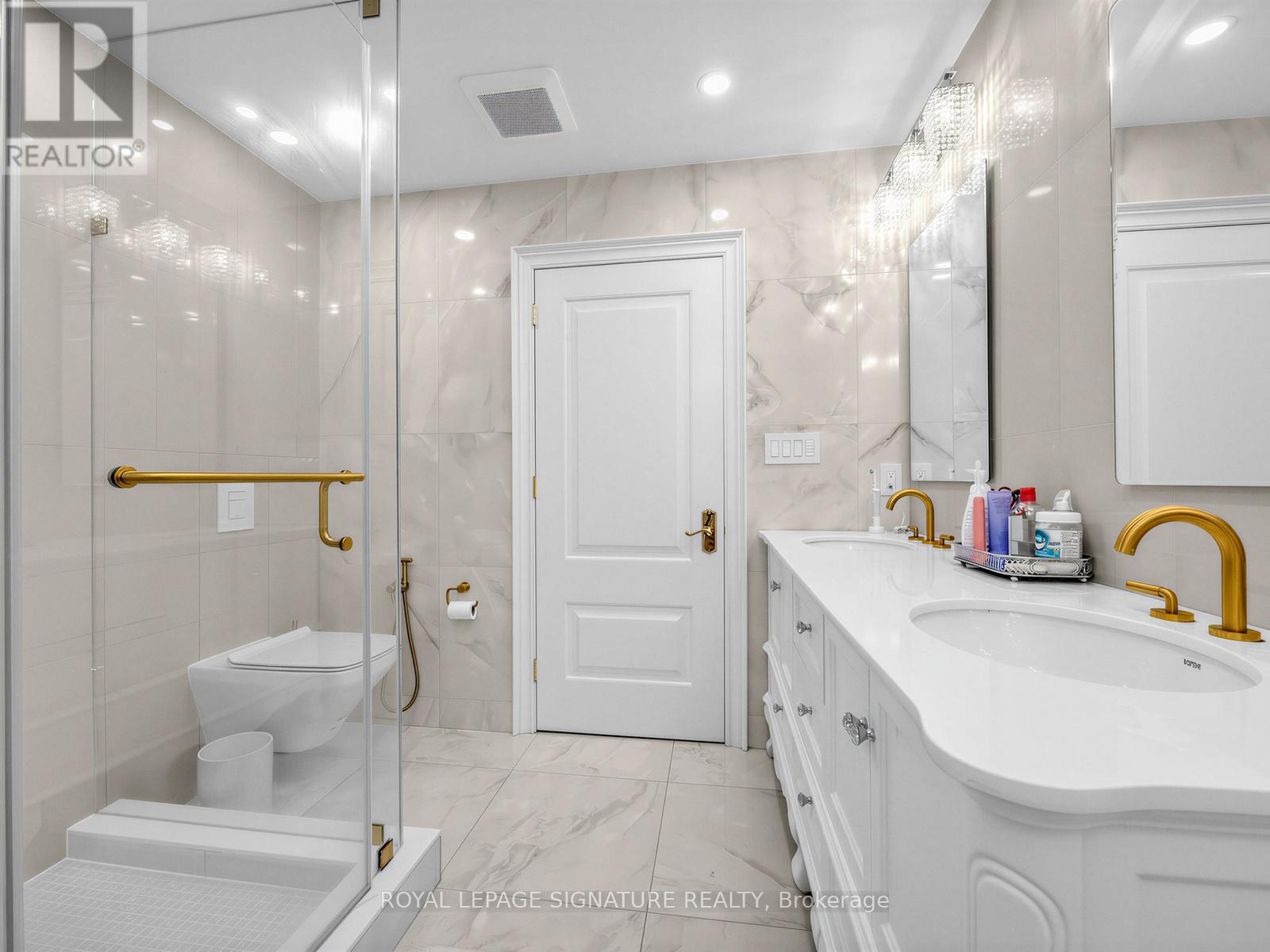1415 Avonbridge Drive, Mississauga, Ontario  L5G 3G6 - Photo 35 - W13680396