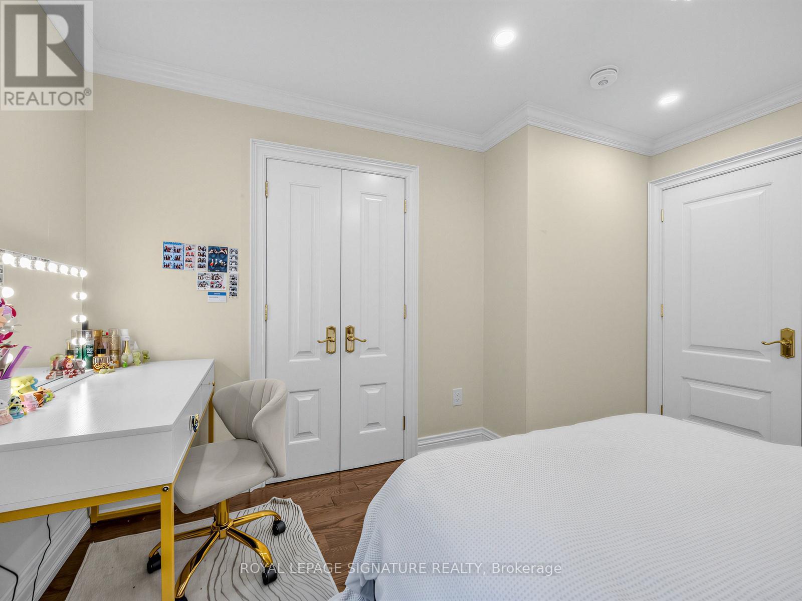 1415 Avonbridge Drive, Mississauga, Ontario  L5G 3G6 - Photo 43 - W13680396