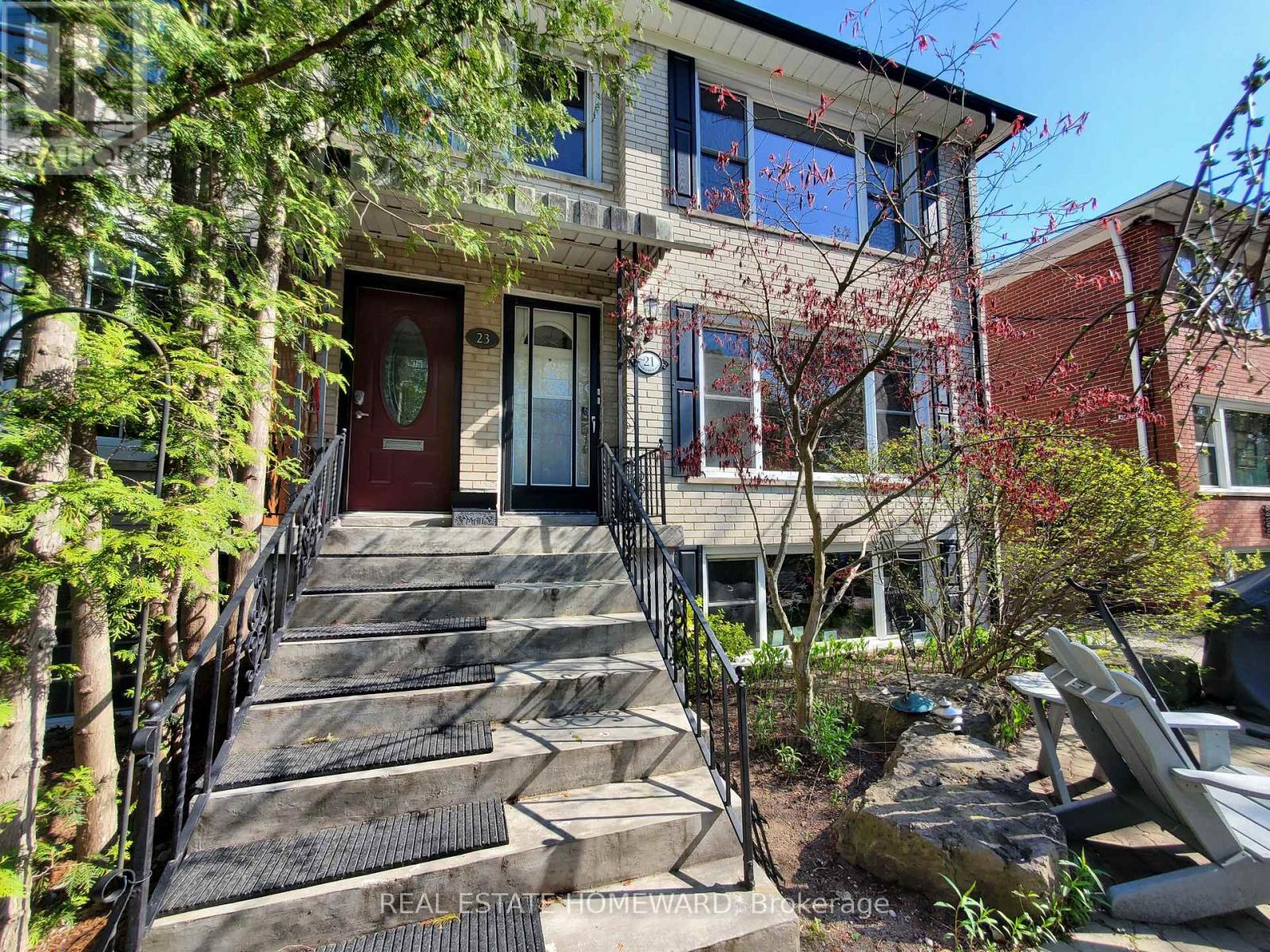 Main Floor - 21 Love Crescent, Toronto, Ontario  M4E 1V6 - Photo 3 - E13498058