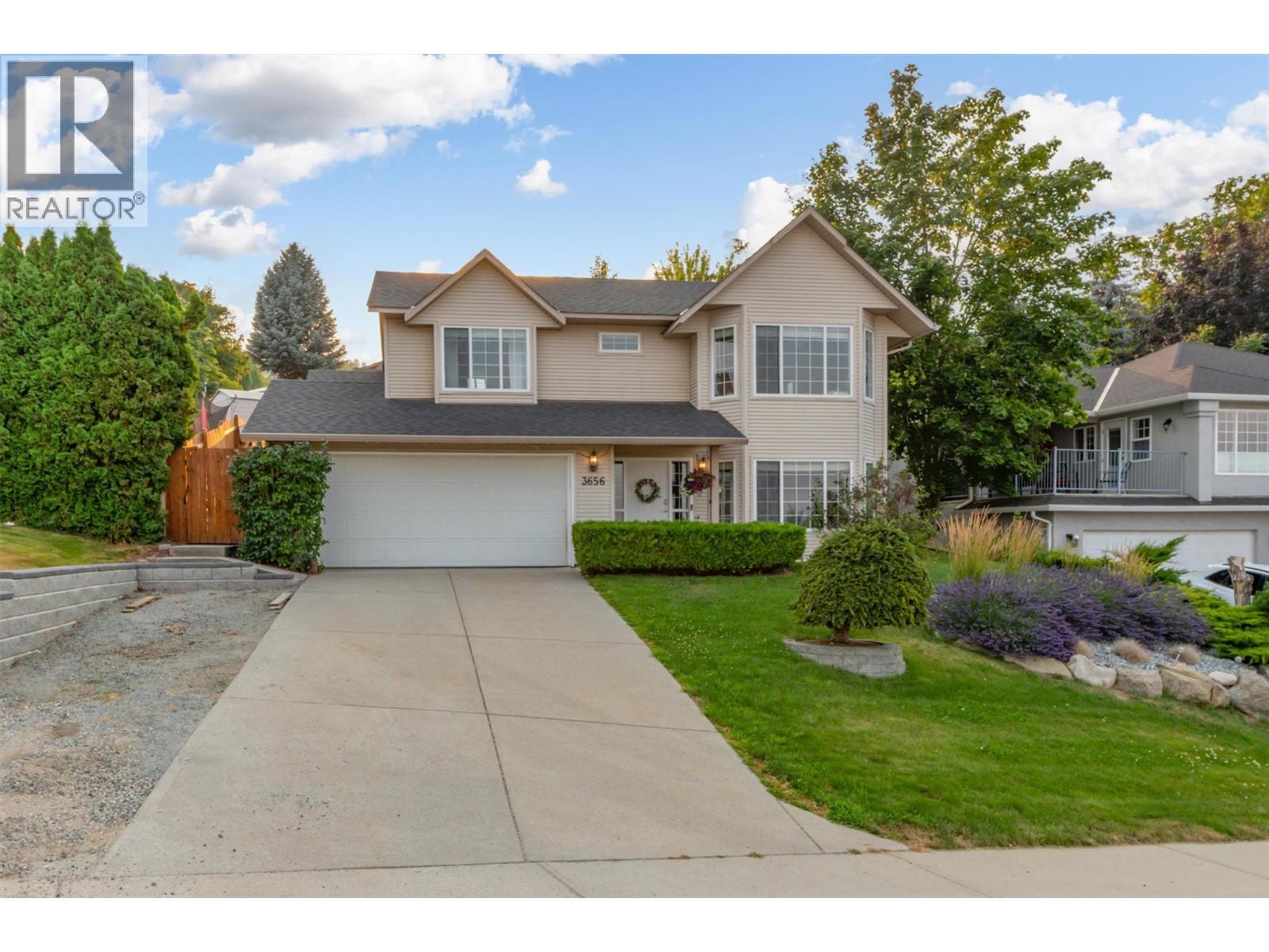 3656 Walnut Glen Drive, West Kelowna, British Columbia  V4T 2R7 - Photo 1 - 10396819