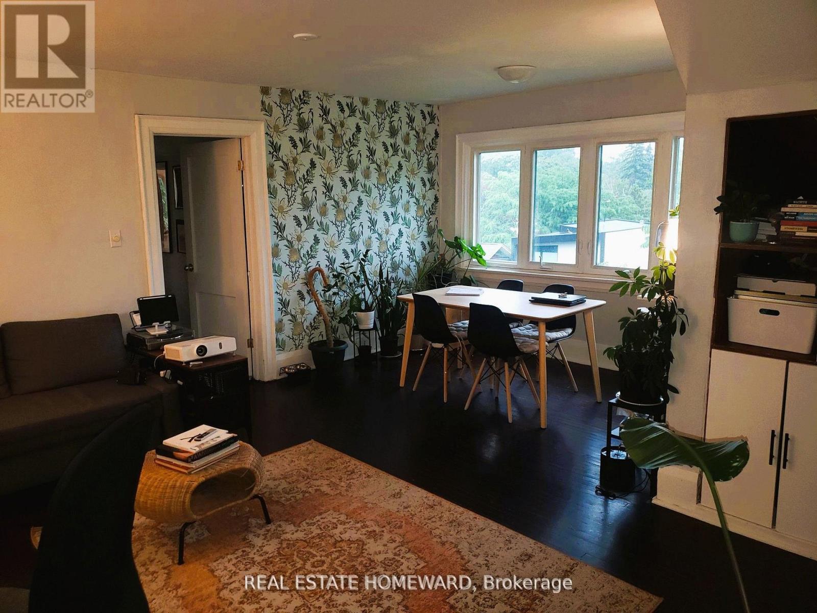4 - 435 Parkside Drive, Toronto, Ontario  M6R 2Z8 - Photo 10 - W13659710