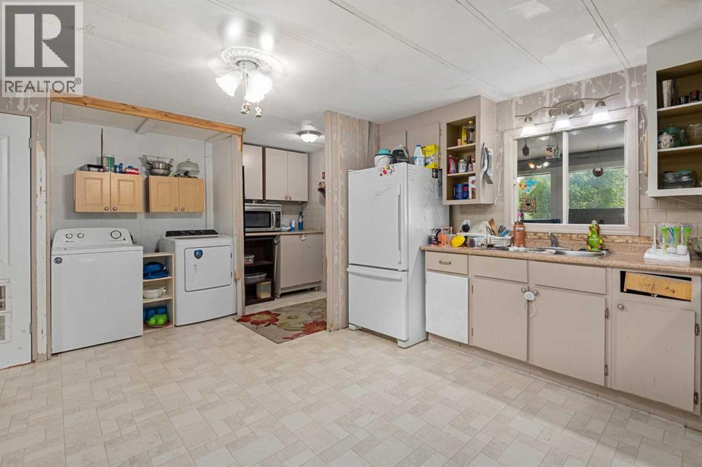 461, 3223 83 Street Nw, Calgary, Alberta  T3B 5P3 - Photo 15 - A2317854