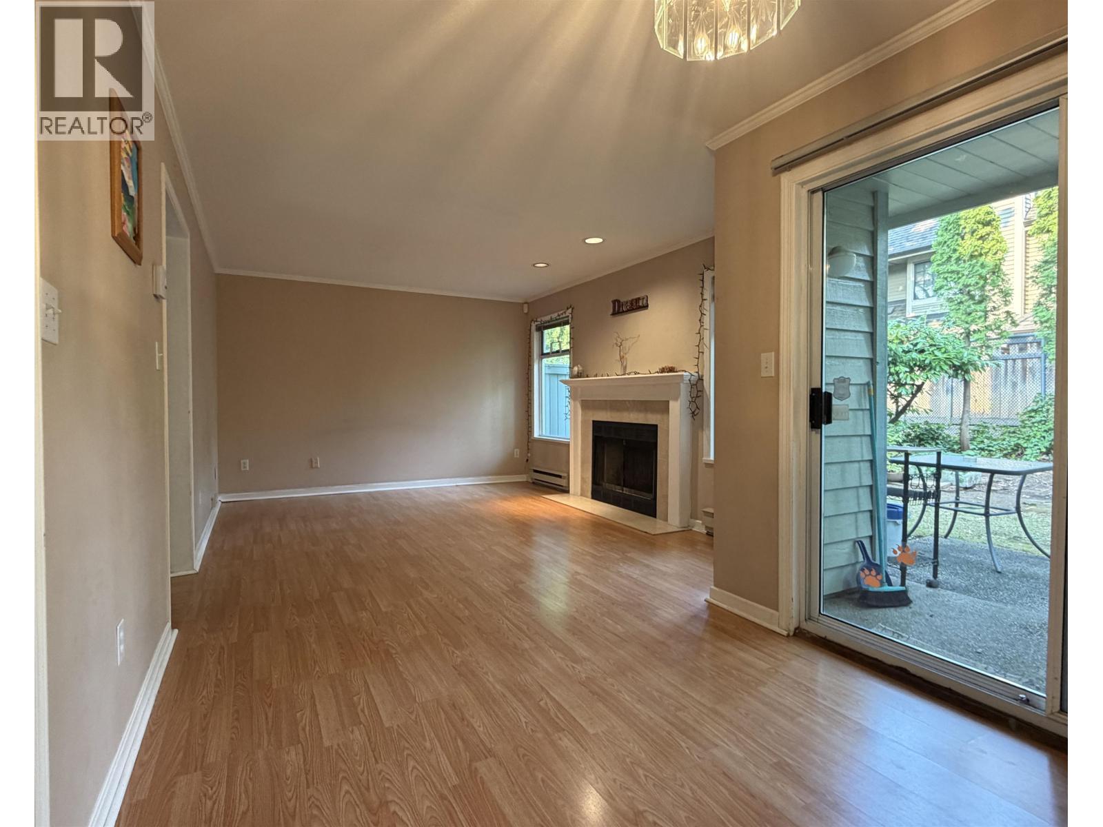 5 7130 Barnet Road, Burnaby, British Columbia  V5A 4S4 - Photo 7 - R3151973