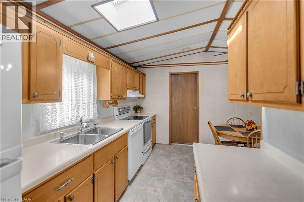 673 Brant Waterloo Road Unit# 505, Ayr, Ontario  N0B 1E0 - Photo 9 - 40849554