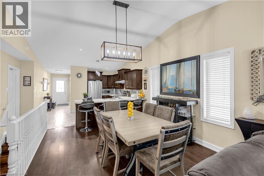 561 Grey Street, Brantford, Ontario  N3S 0C3 - Photo 9 - 40849672