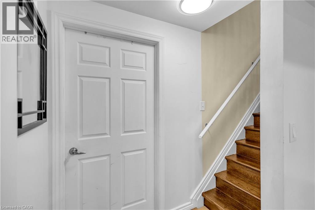 561 Grey Street, Brantford, Ontario  N3S 0C3 - Photo 18 - 40849672