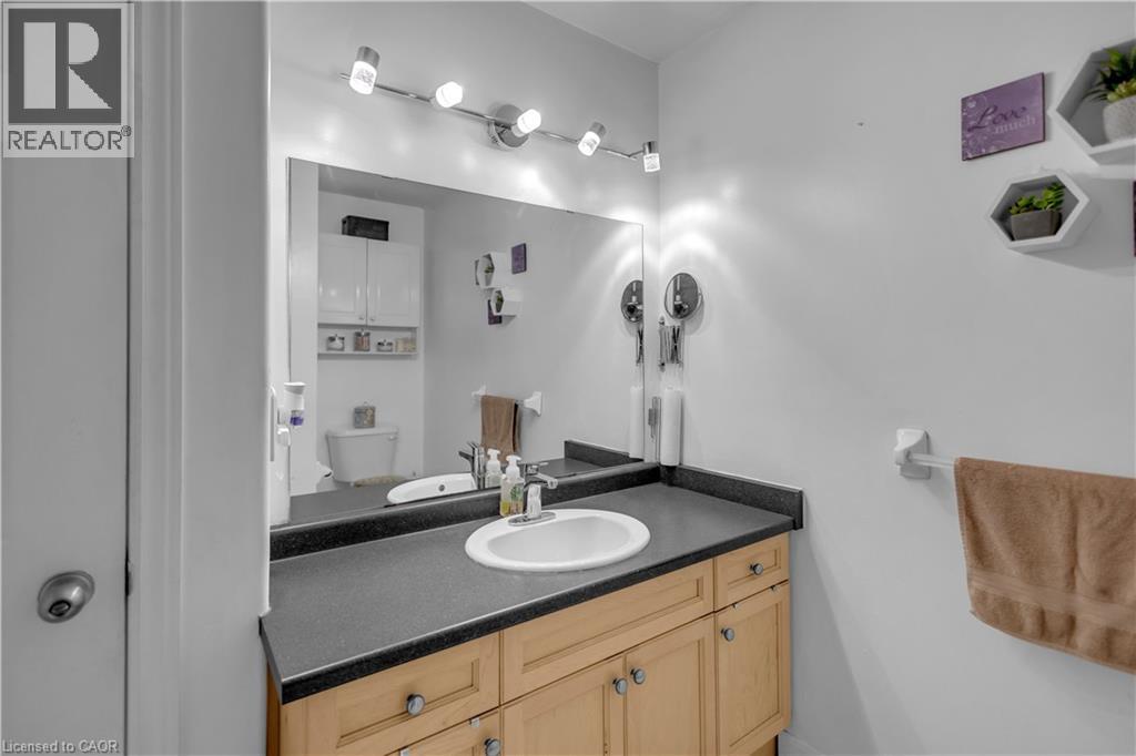 561 Grey Street, Brantford, Ontario  N3S 0C3 - Photo 17 - 40849672