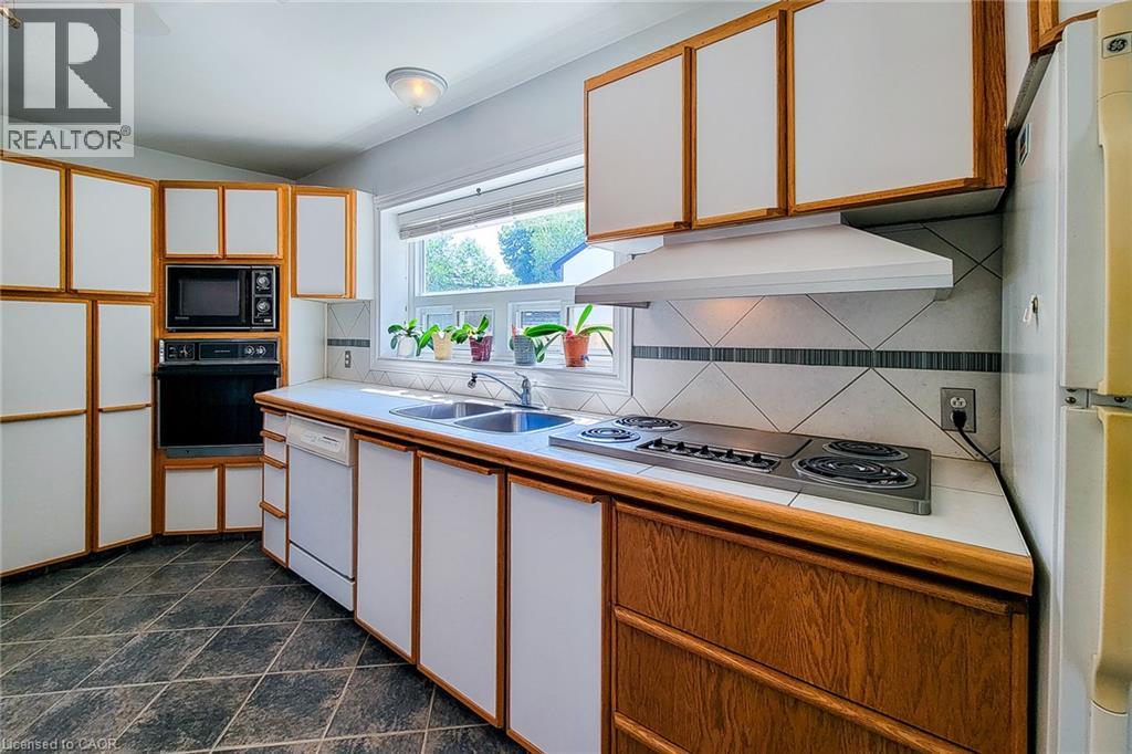 42 Lake Avenue N, Hamilton, Ontario  L8E 1L3 - Photo 18 - 40856112