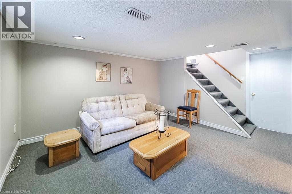 42 Lake Avenue N, Hamilton, Ontario  L8E 1L3 - Photo 29 - 40856112