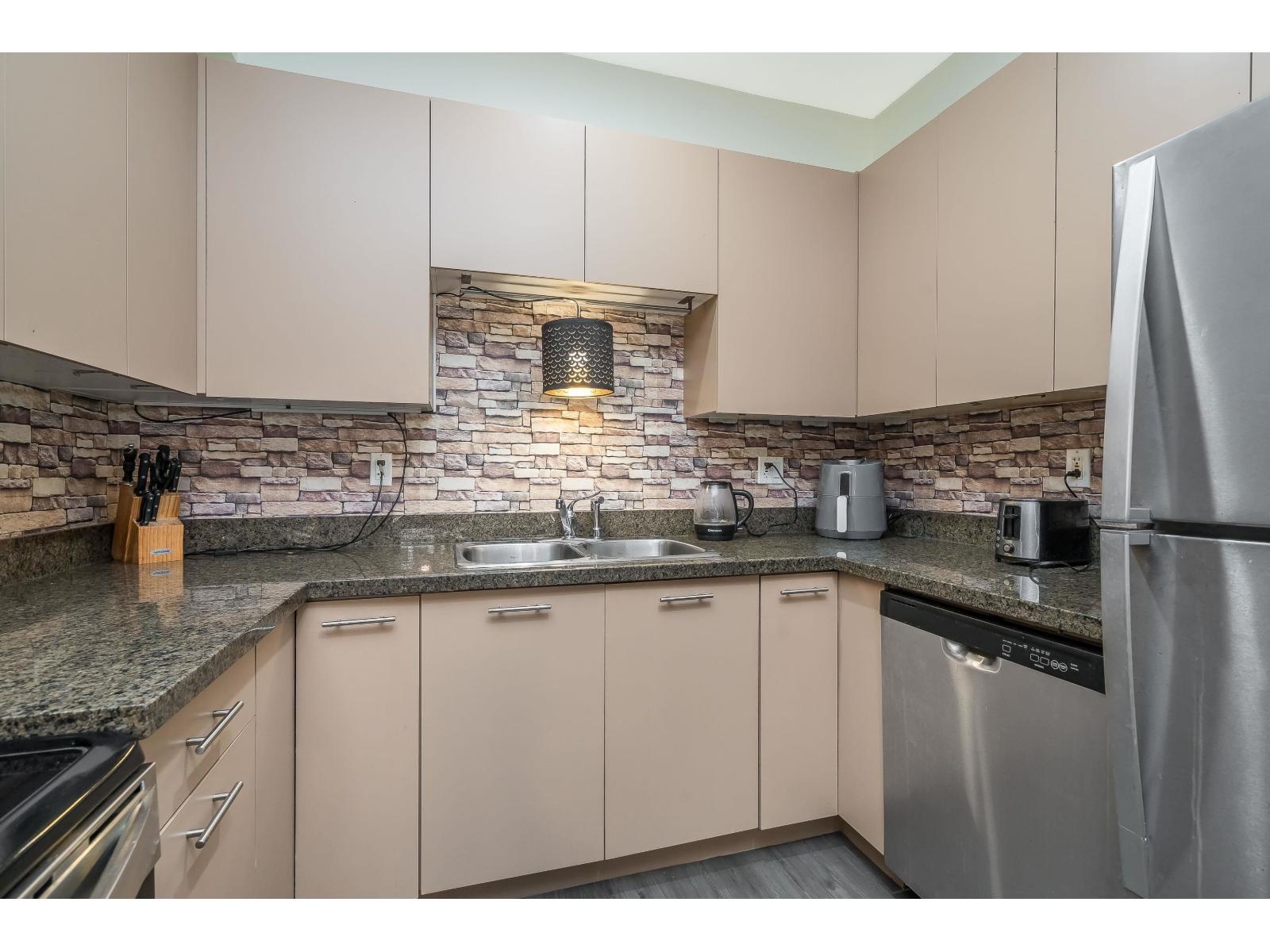 D2 19319 72 Avenue, Surrey, British Columbia  V4N 5X9 - Photo 16 - R3155576